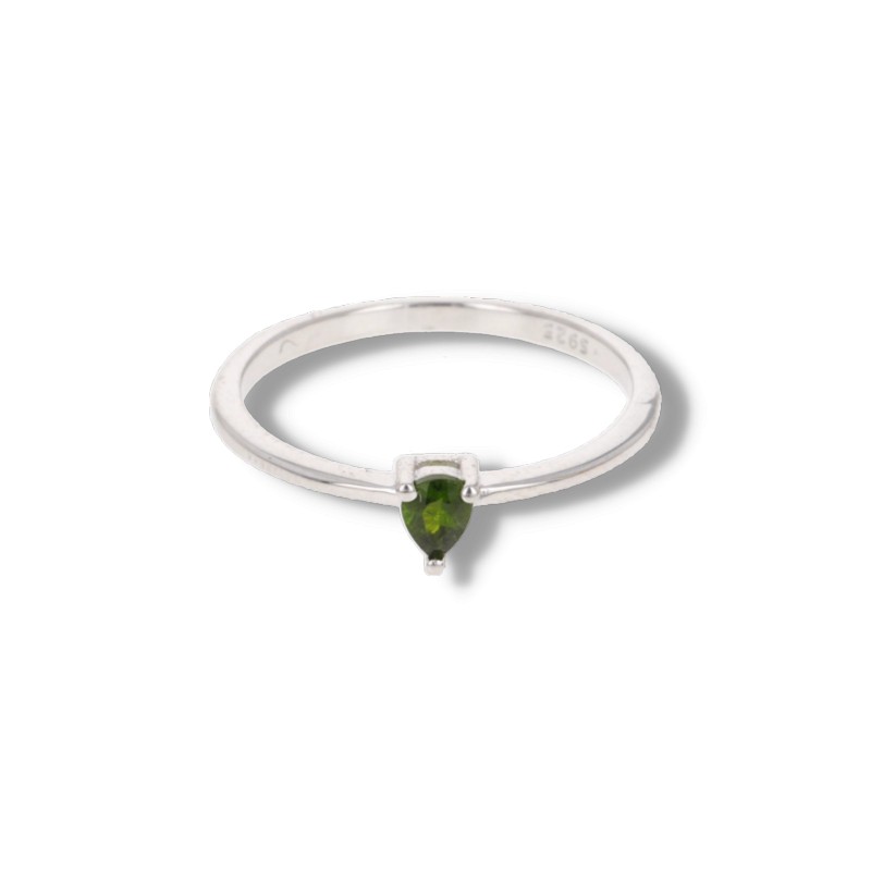 Ring with Diopside in Goccia