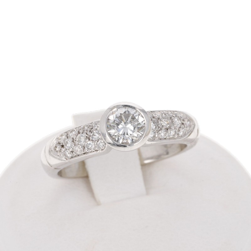 White Gold Ring with Diamonds