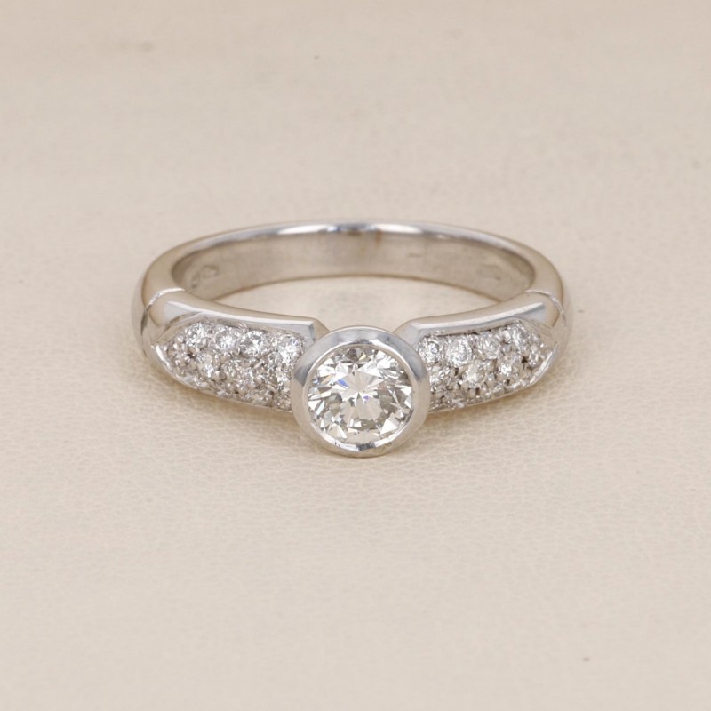White Gold Ring with Diamonds