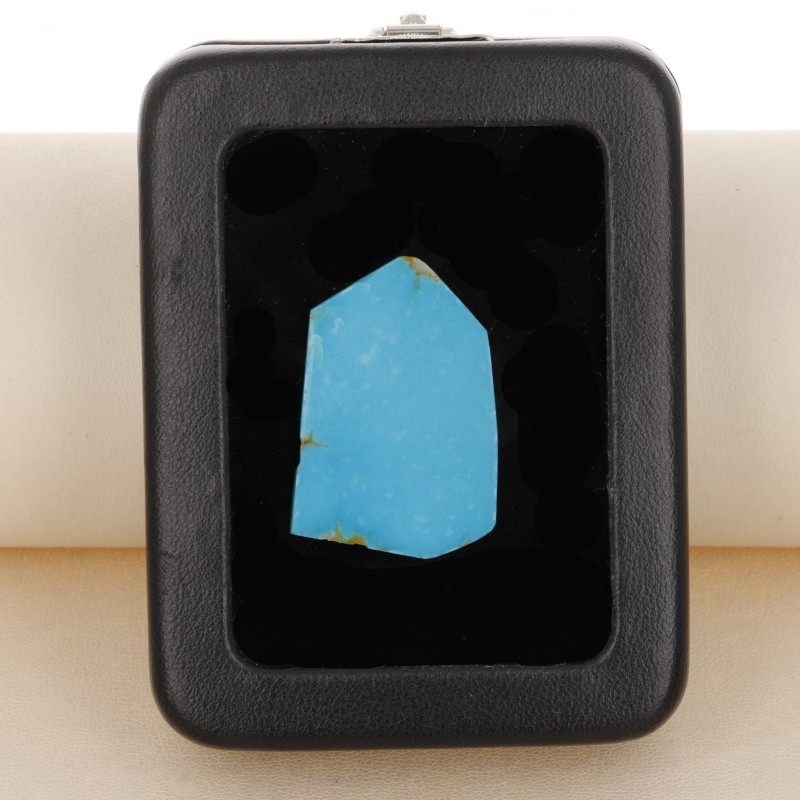 Gemstone Sectional semiigree of turquoise CØ 36.9x25 mm