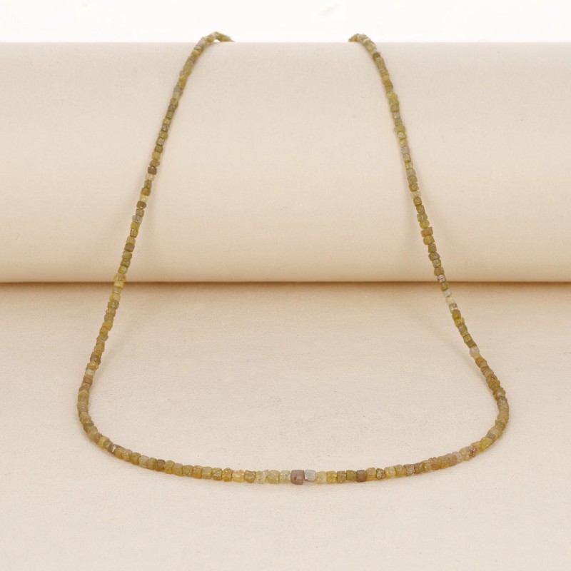 Yellow/Green Diamond Necklace in Cubetto