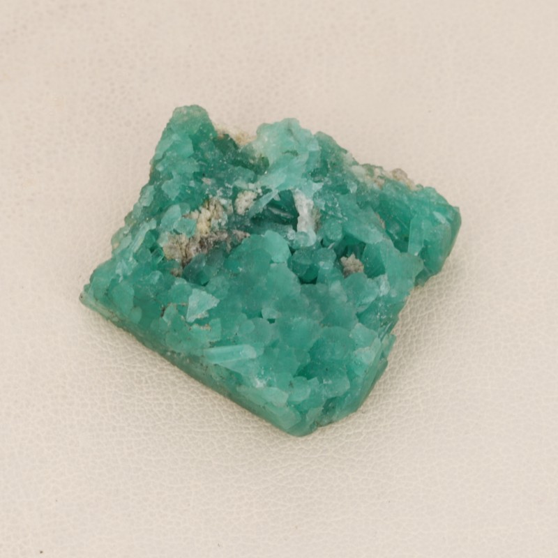 Pietra Cristalli di Smeraldo con Calcite