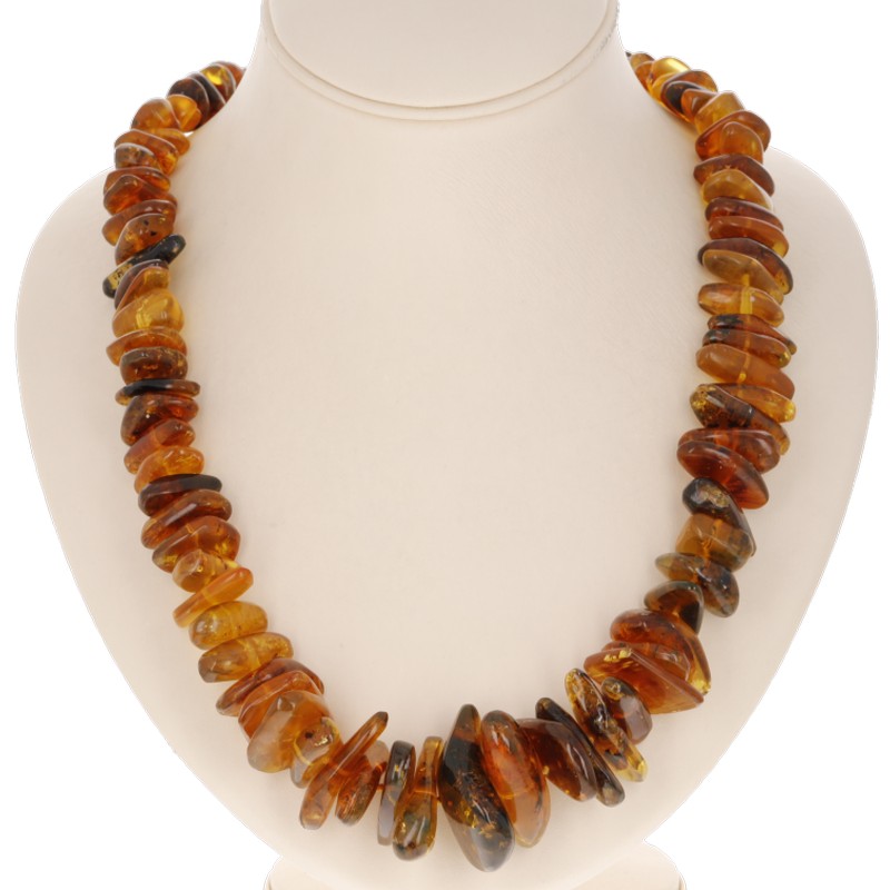 Long Necklace of Mesoamerican Amber