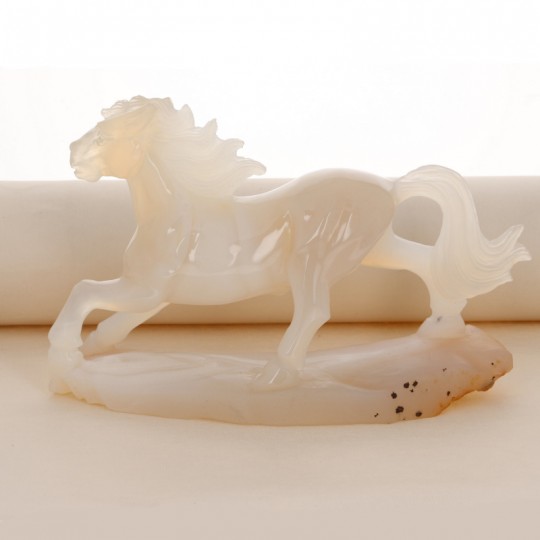 Sculpture horse carved on an agate base