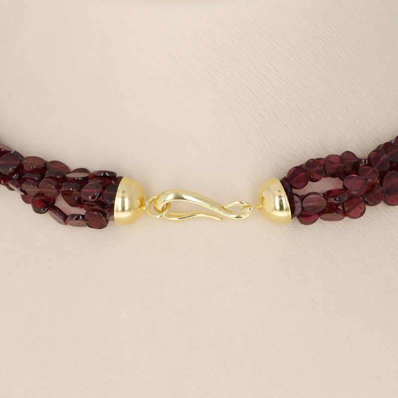 Torchon 5 Strands of Granate Round Plate