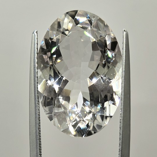 Stone Topaz Colorful Oval Faccettato