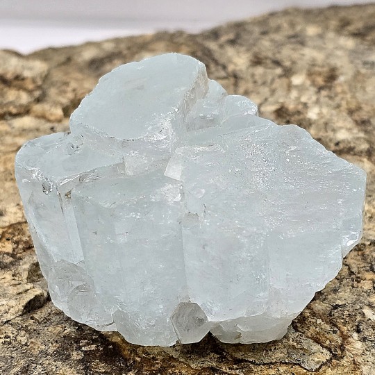 Pietra Grezza di Acquamarina