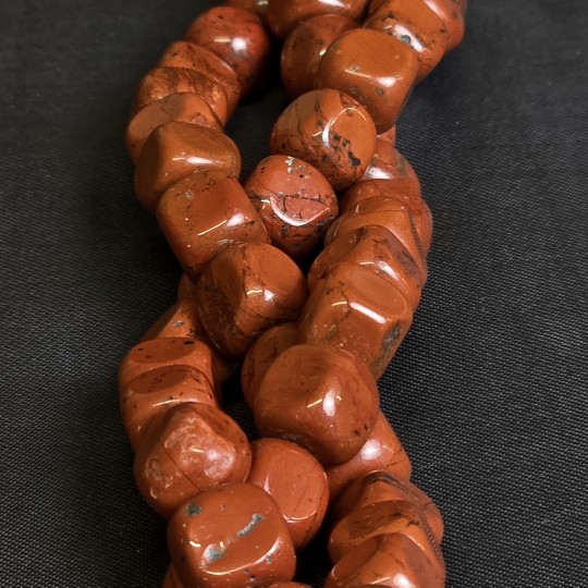 Strand Diaspro red cube Ø 9 / 9.5 mm