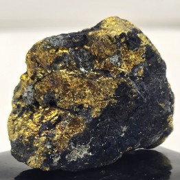 Pietra di Calcopirite Grezza