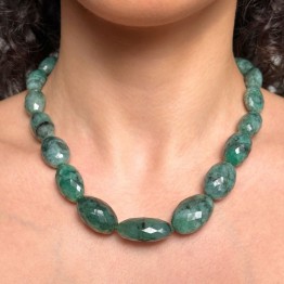 Massive Emerald Necklace in Sasso Scalare