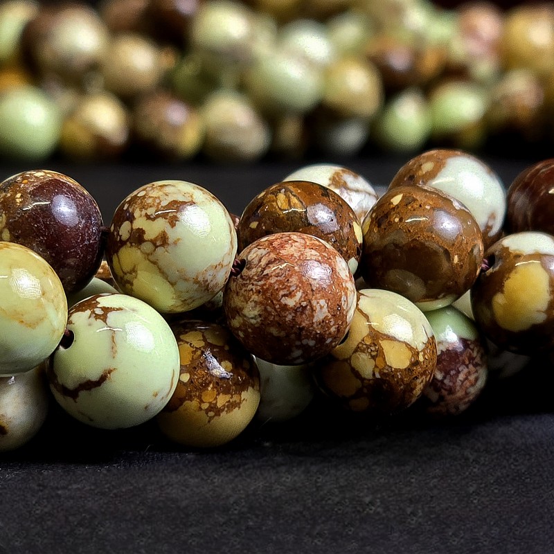 Lemon Chrysoprase Wire with Matrix ø 9,5/10 mm