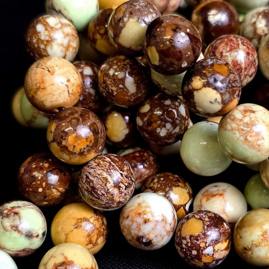 Lemon Chrysoprase Wire with Matrix ø 9,5/10 mm