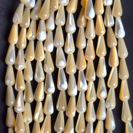 Offerta Lotto 12 Fili di Madreperla Goccia Liscia ø 12 x 5,5 mm