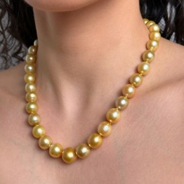 Necklace of Australian Pearls Baroque
