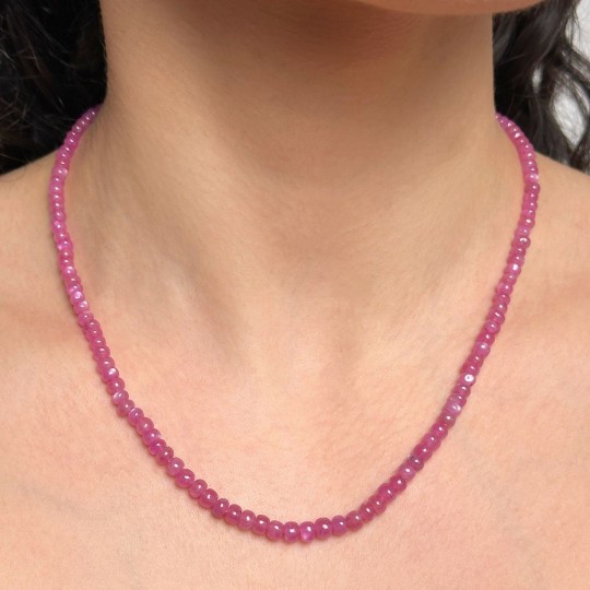 Collana di Rubino con Presenza di Asterismo 80 Ct.