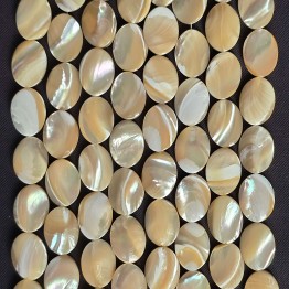 Thread of Mother of Pearl Beige and White Cutting Oval Plate ø 18x13 mm