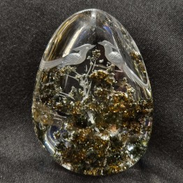 Quartz Stone with Lodolite Retroincited with Birds on Dark Tree