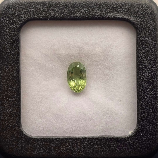 Stone of Tormalina Elbaite Oval 2,79 Ct.