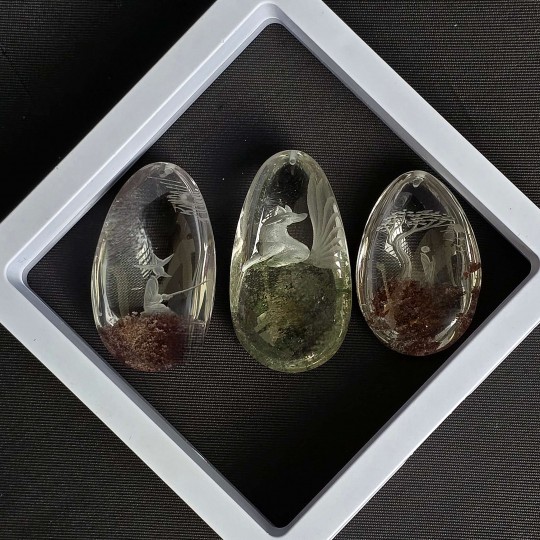 Offer 3 quartz stones with Lodolite Retraincise 338 ct.