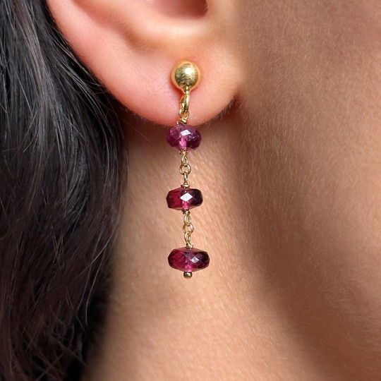 Earrings in Rosario with Rhone Granate 9 Ct.