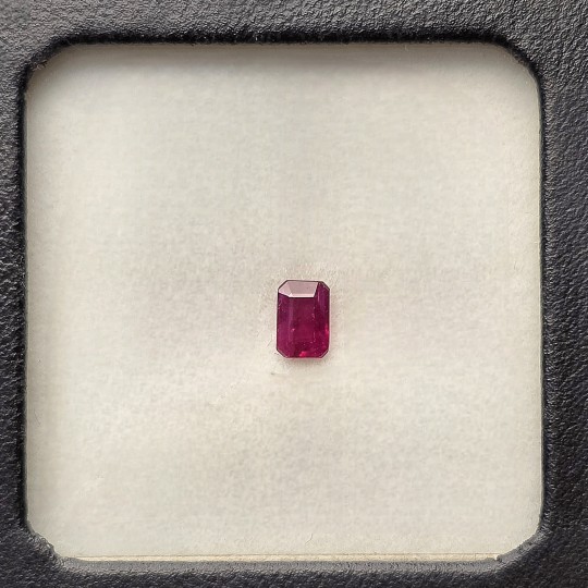 Octagonal cut ruby 0.74 ct.