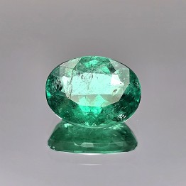 Natural Emerald Stone Oval
