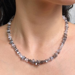 Collana con Quarzo Ialino Biterminato con Inclusioni