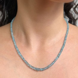 Necklace of Apatite Azzurra 52 Ct.