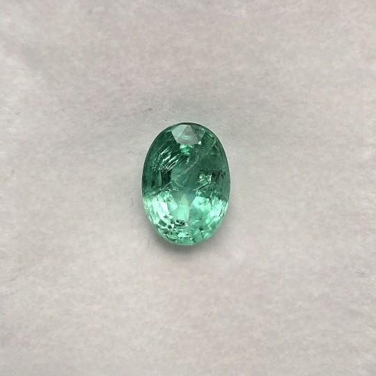 Stone of Emerald Oval 1,71 Ct.