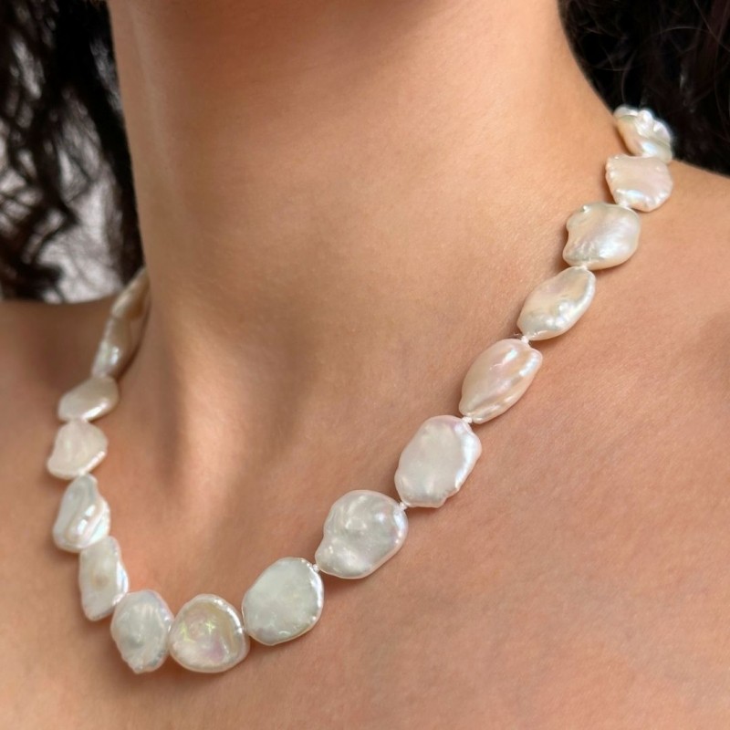 Collana Perle Keshi Leggermente Scalare