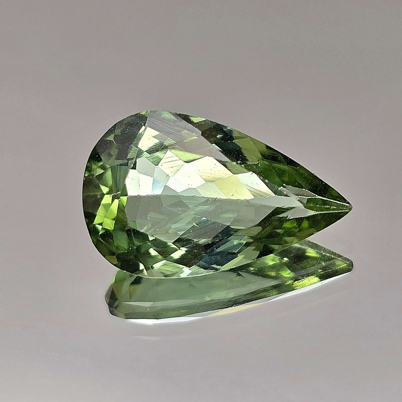 Green Tormalina Stone in Goccia 2,89 Ct.