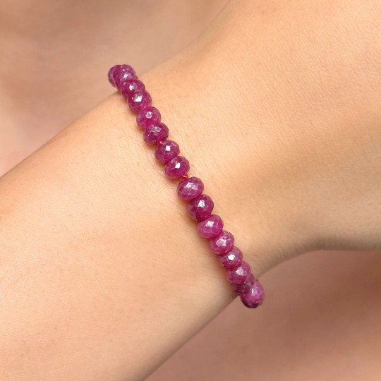 Ruby Bracelet with Layer ø 4,5/5.5 mm
