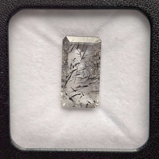 Quartz Stone with Lepidocrocite and Rectangular Ematite