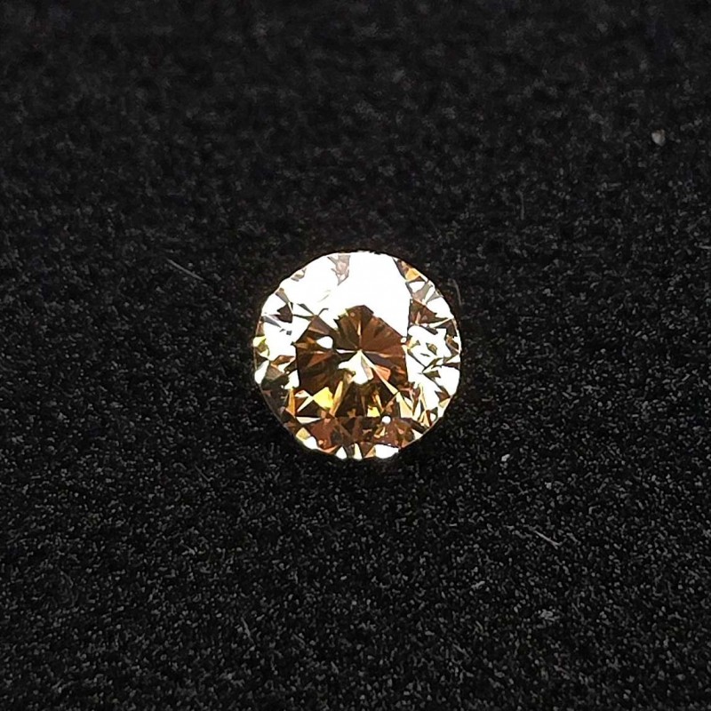 Diamond Stone Fancy Slightly Yellow Cutting Brilliant