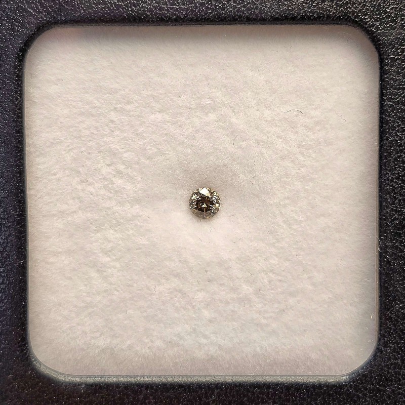 Pietra di Diamante Fancy Leggermente Giallo Taglio Brillante