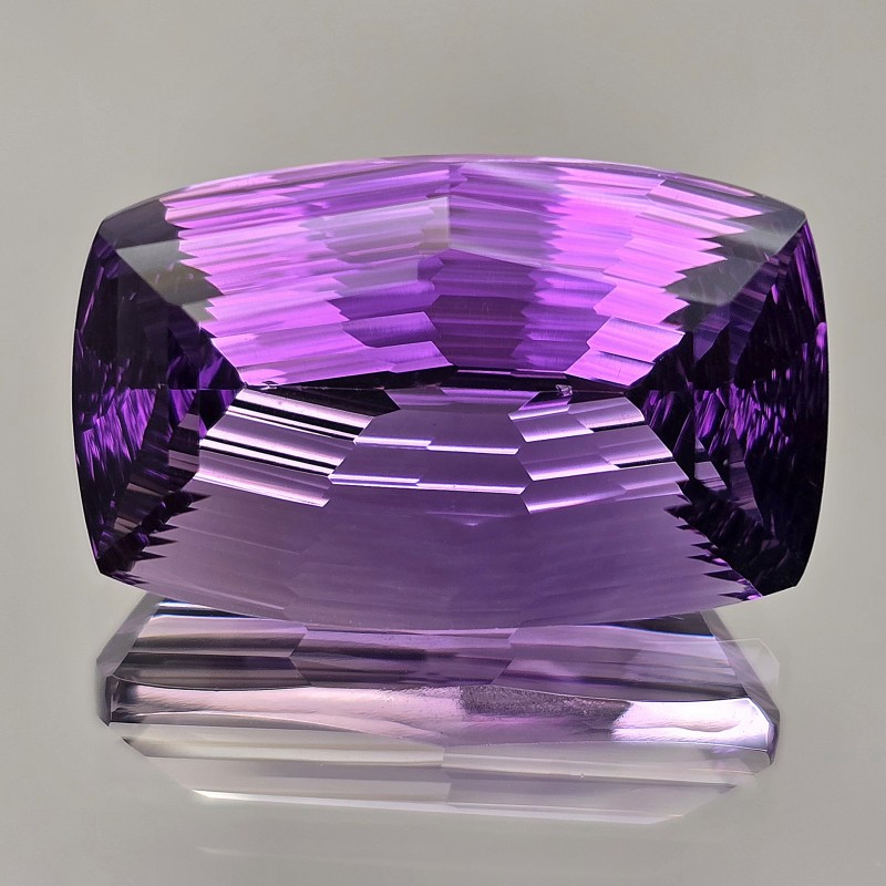 Stone of Amethyst Rectangular 32,42 Ct.
