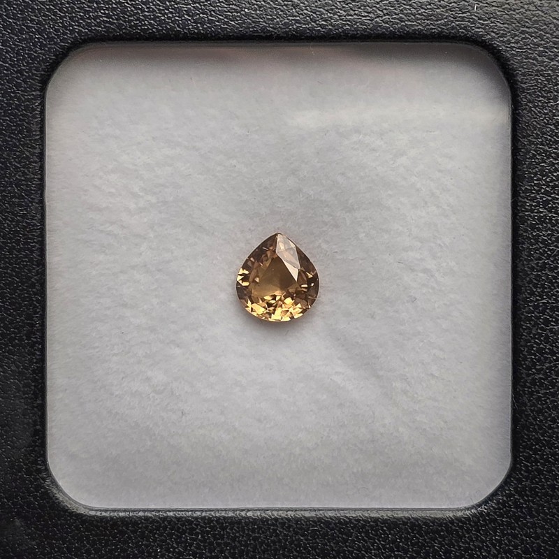 Pietra di Zircone Marrone a Goccia 2,01 Ct.