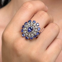 Ring with Tanzanite and White Diamonds