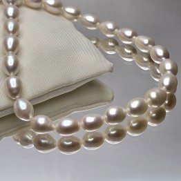 Filo di Perle Bianche Pseudogoccia ø 8/9 mm