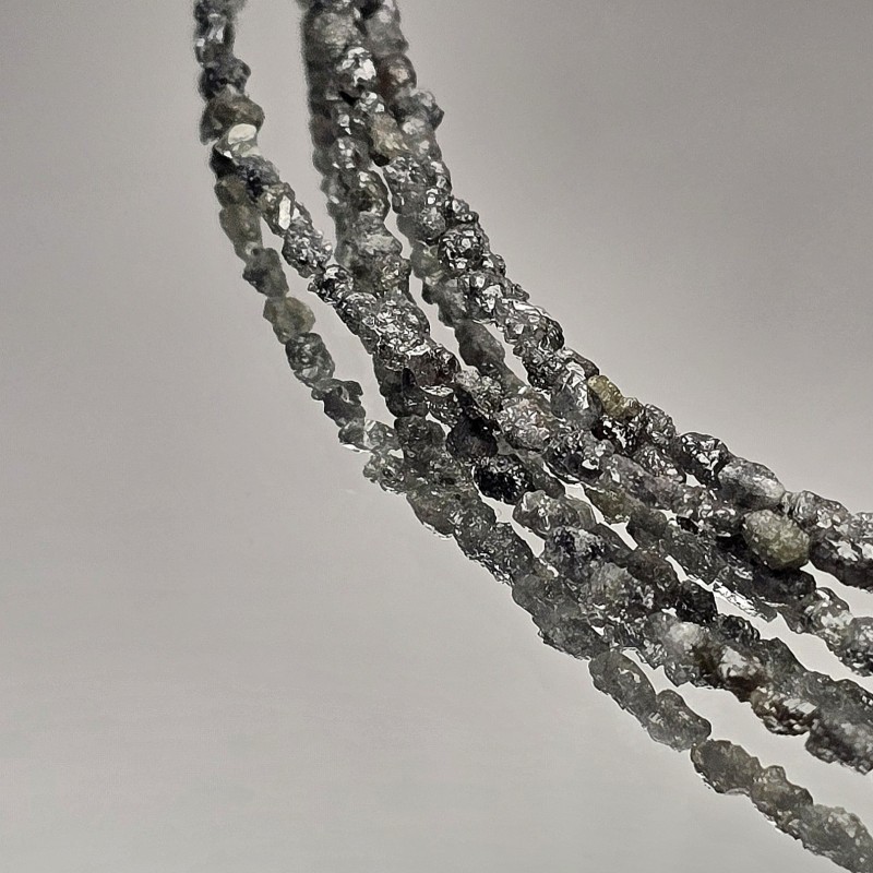 Filo di Diamanti Grigi