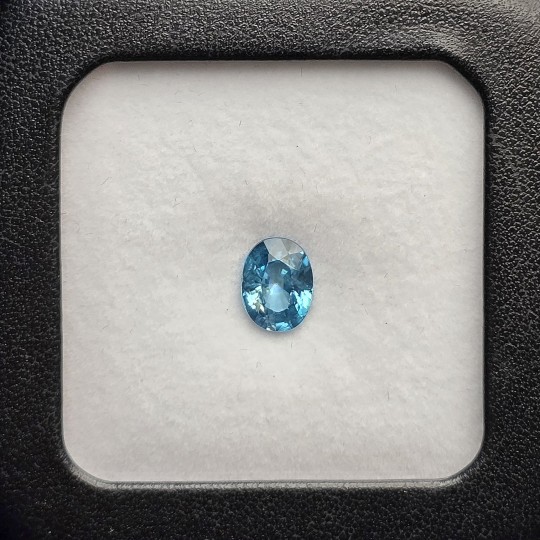 Pietra di Zircone Blu Ovale 2,47 Ct.