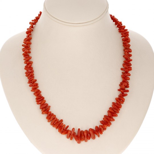 Red Coral Long Necklace in Tronchetto