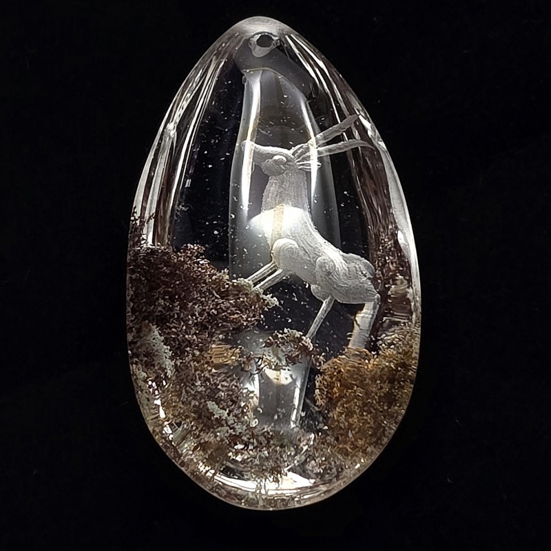 Pietra di Quarzo con Lodolite Retroinciso con Stambecco