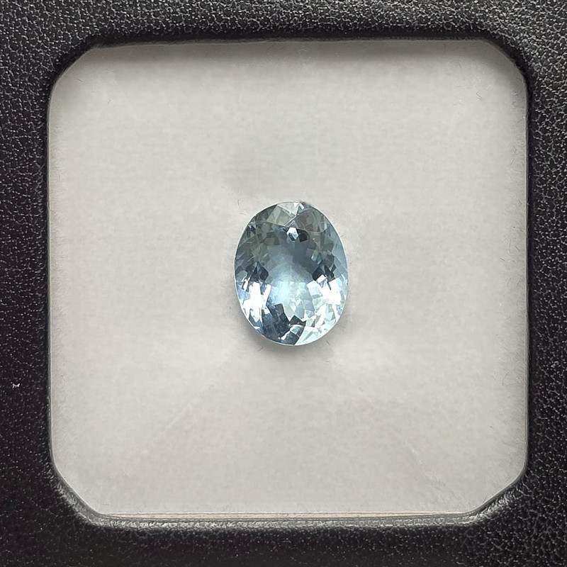 Pietra di Acquamarina Ovale 3,92 Ct.