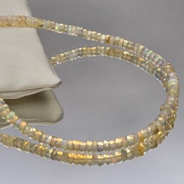 Filo di Opale Etiope a Rondella ø 3,5/6 mm