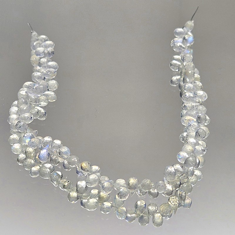 Strand of drum labradorite briolette Ø 3.5 / 4 mm