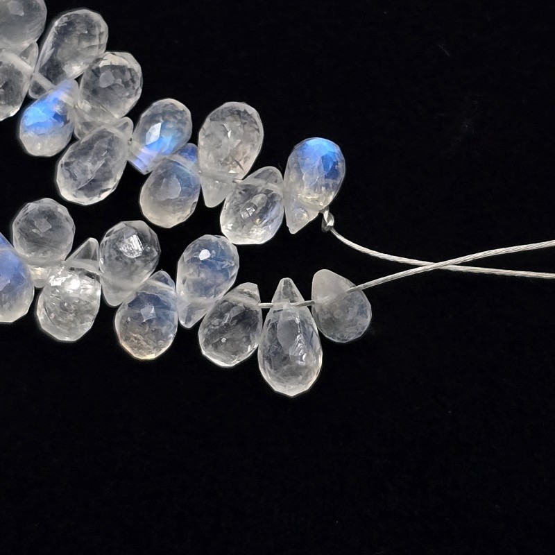 Strand of drum labradorite briolette Ø 3.5 / 4 mm