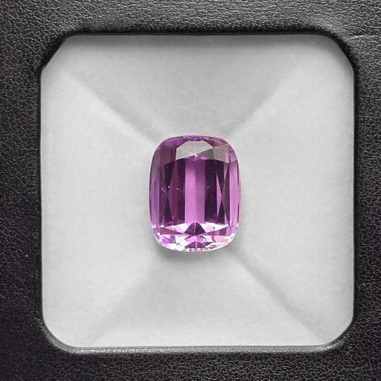 Pietra di kunzite Rettangolare 13,67 Ct.