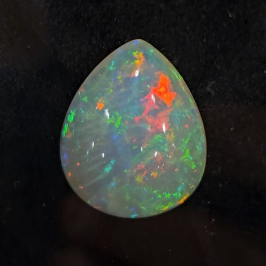 Gemstone of Opal Ethiopian Cabochon CTM CT.21,79