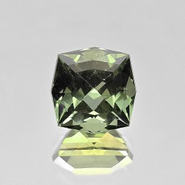 Pietra di Apatite Verde Quadrata 9,88 Ct.